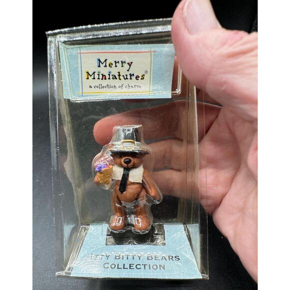 Hallmark Merry Miniatures Itty Bitty Bears Blessing Figure 2002 NEW -S1M - Picture 3 of 8